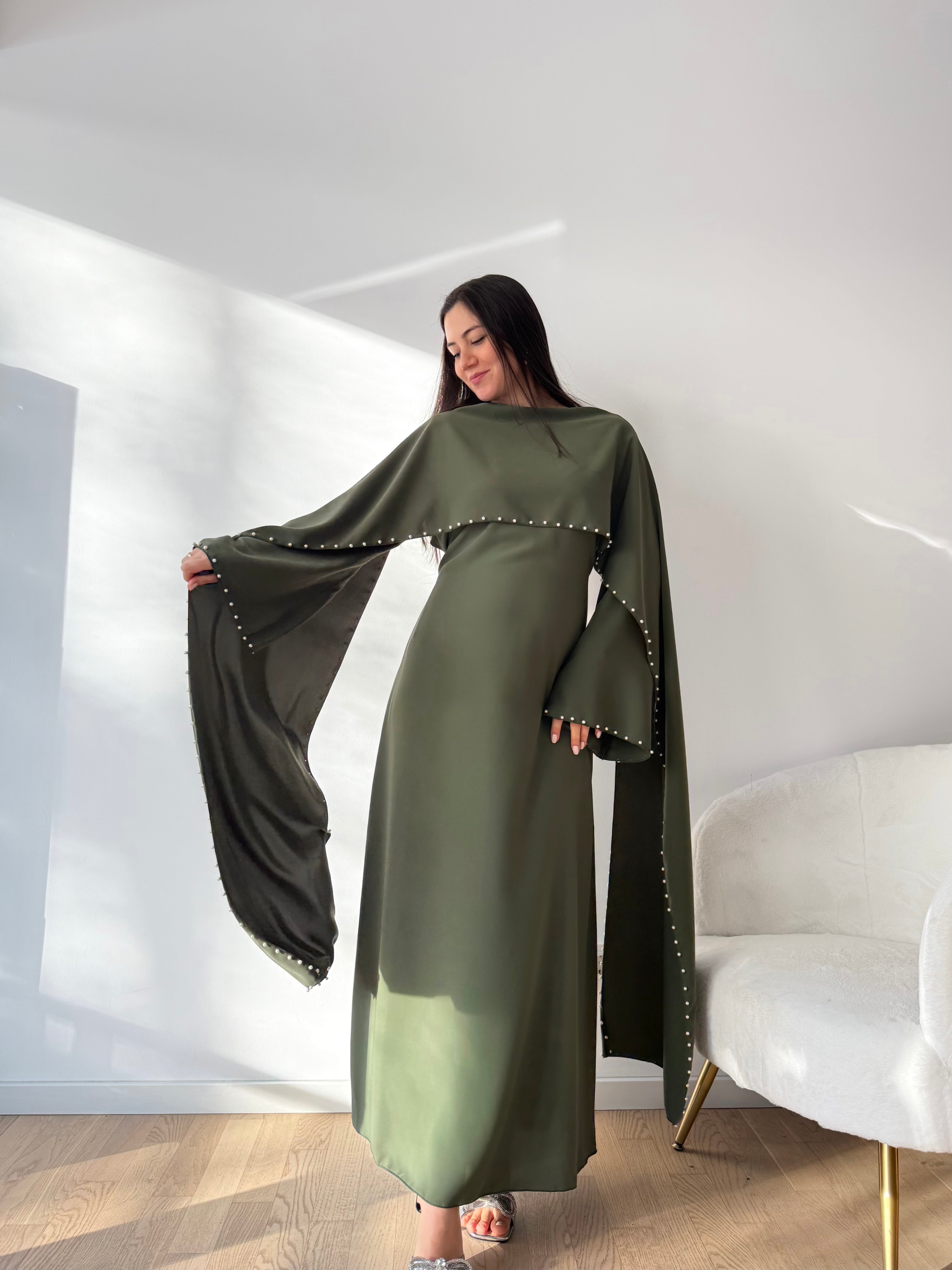 Elegant abaya with cape and pearls 