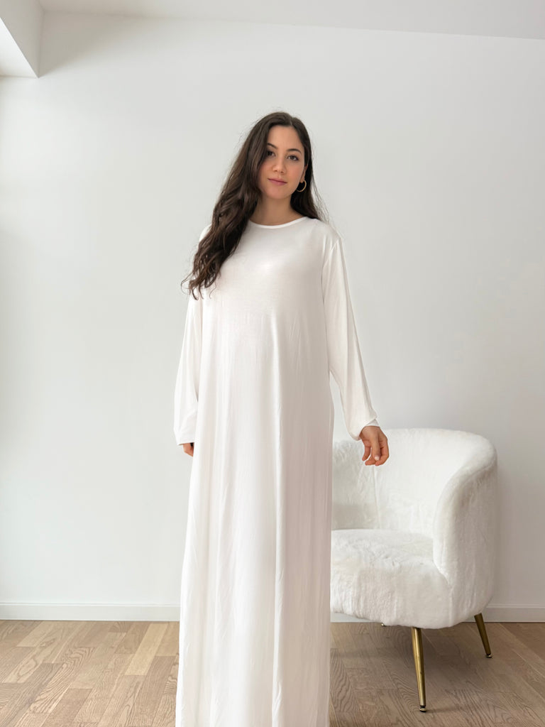 white long sleeve slip dress Long-sleeved slip dress made of viscose